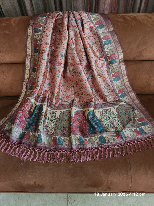 Classic Pastel Floral Saree with Detailed Pallu Design - Pink