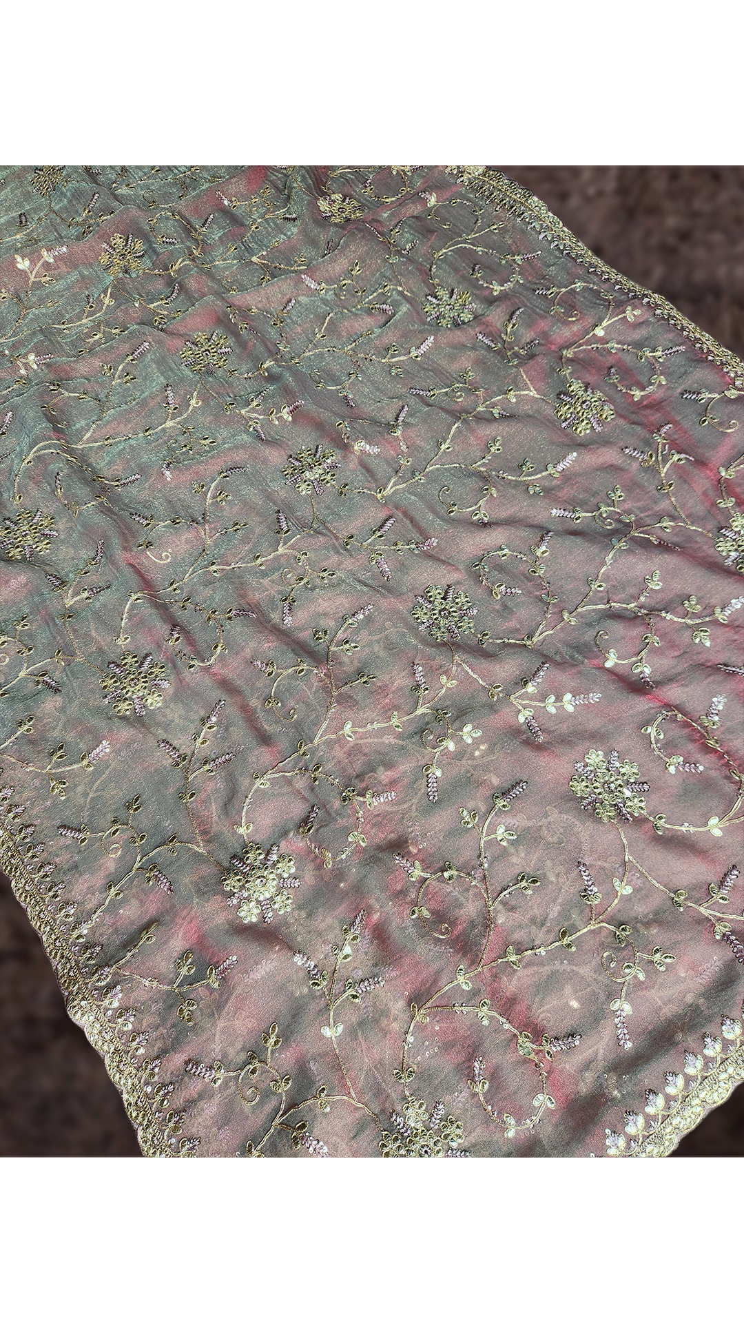 Blush Vines of Whispered Gold