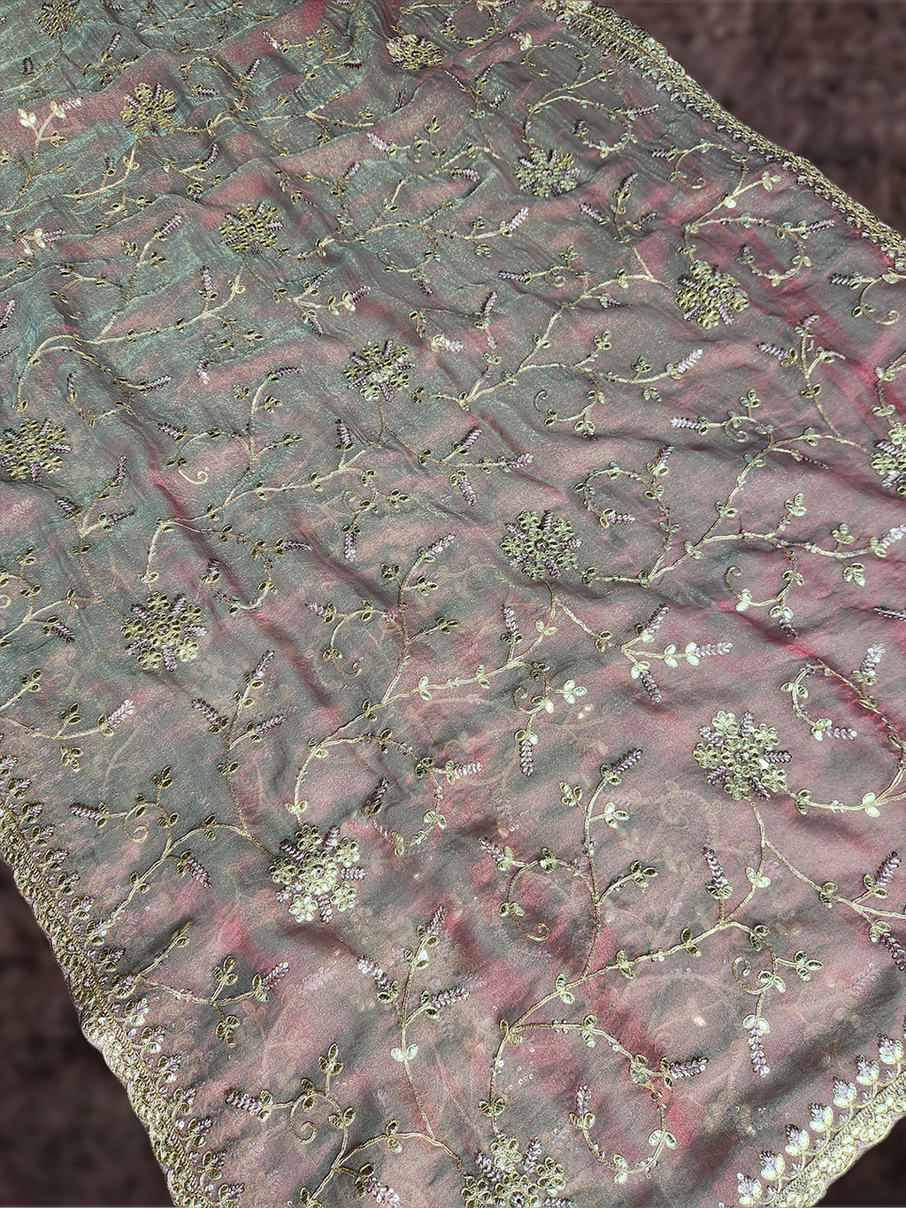 Blush Vines of Whispered Gold