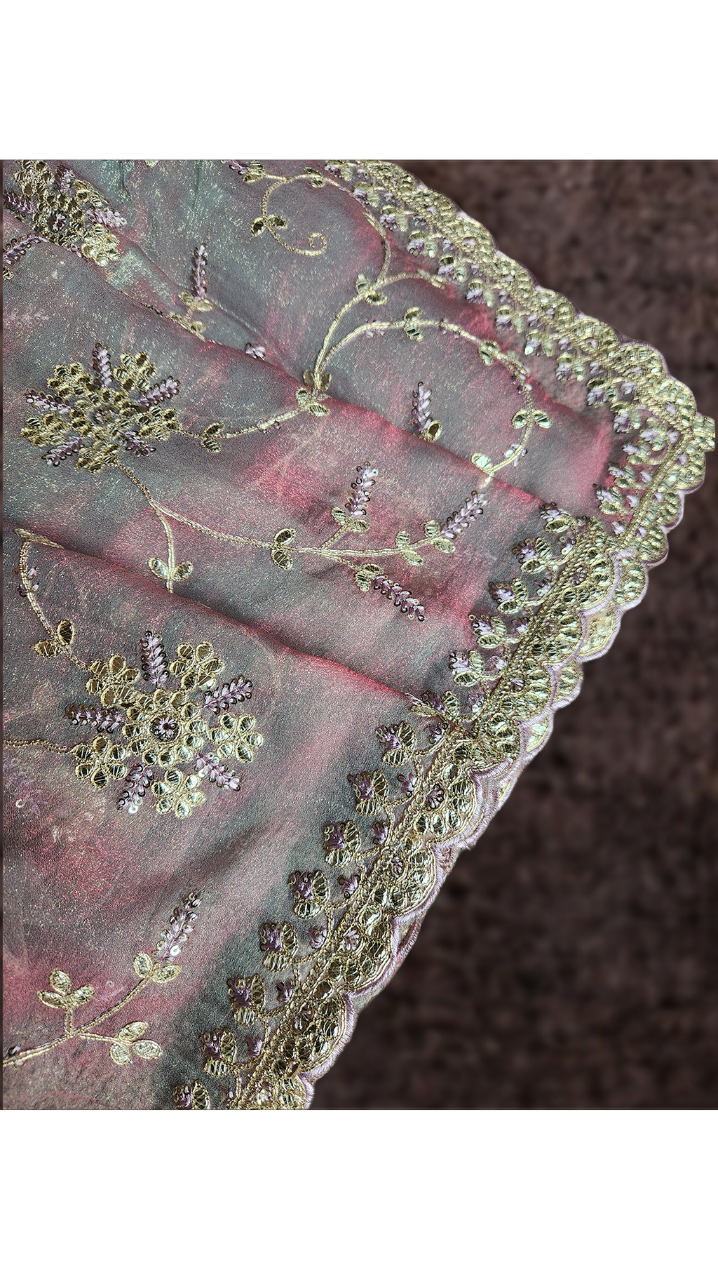 Blush Vines of Whispered Gold